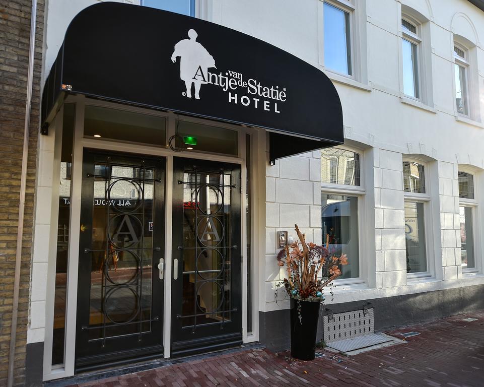 Brasserie-Hotel Antje Van De Statie Weert Extérieur photo