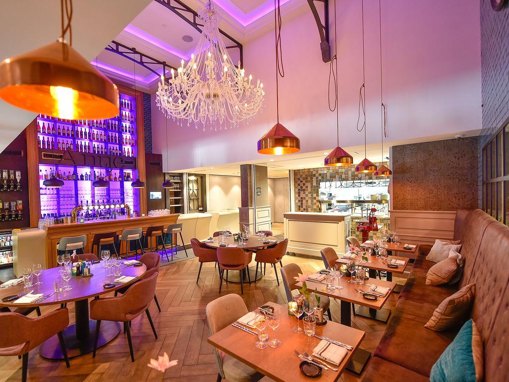 Brasserie-Hotel Antje Van De Statie Weert Extérieur photo