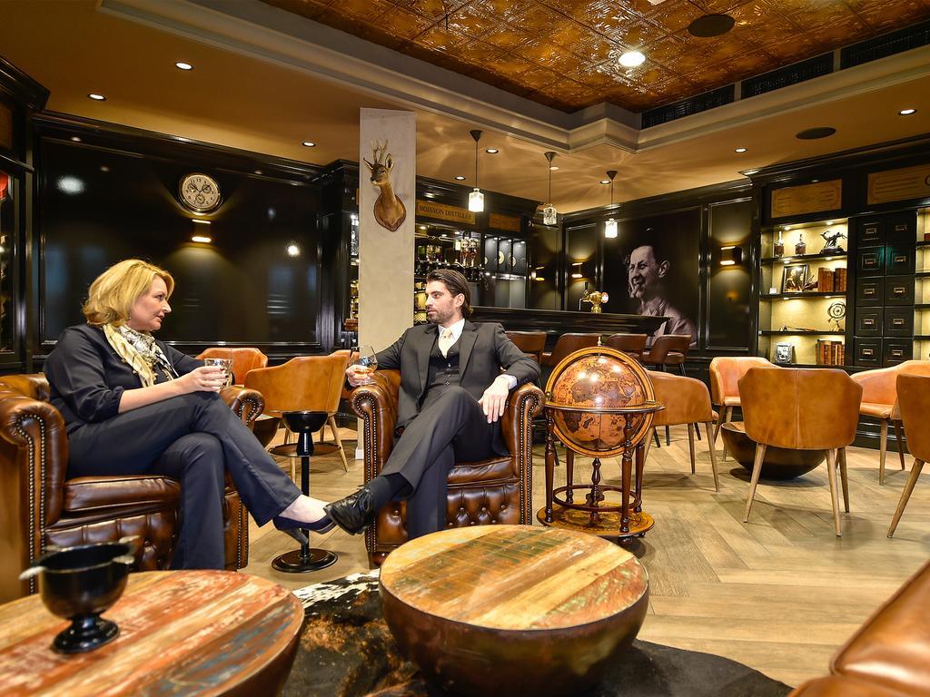 Brasserie-Hotel Antje Van De Statie Weert Extérieur photo